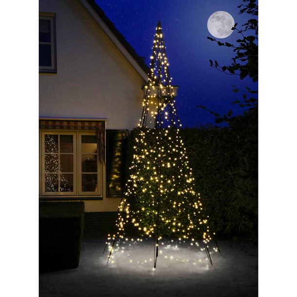 Fairybell 4 meter højt LED juletræ med 640 LED’er i varm hvid, med "Twinkle effekt" og inklusiv stang 400-640-03-EU